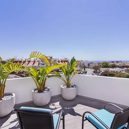 Luxe Penthouse, Bbq, Hot Spa, Games, Ocean View - By Seareen Διαμέρισμα *