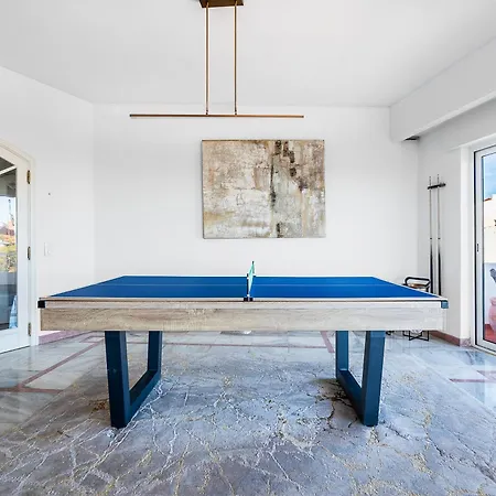 Διαμέρισμα Luxe Penthouse, Bbq, Hot Spa, Games, Ocean View - By Seareen *