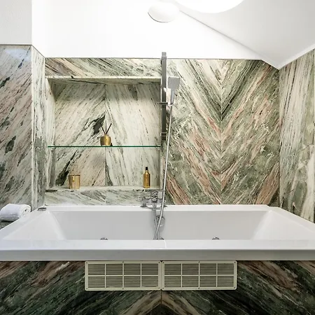 Luxe Penthouse, Bbq, Hot Spa, Games, Ocean View - By Seareen 公寓