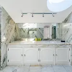 Διαμέρισμα Luxe Penthouse, Bbq, Jacuzzi, Games, Ocean View, Oura 2-min Walk - By Seareen *