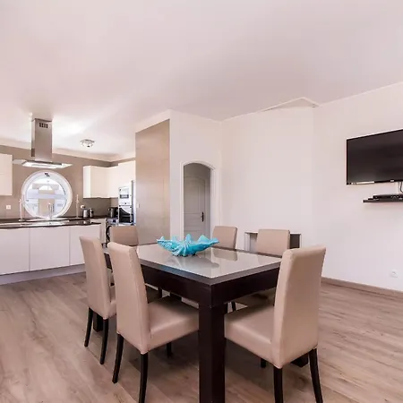 شقة Luxe Penthouse, Bbq, Hot Spa, Games, Ocean View - By Seareen البوفيرا