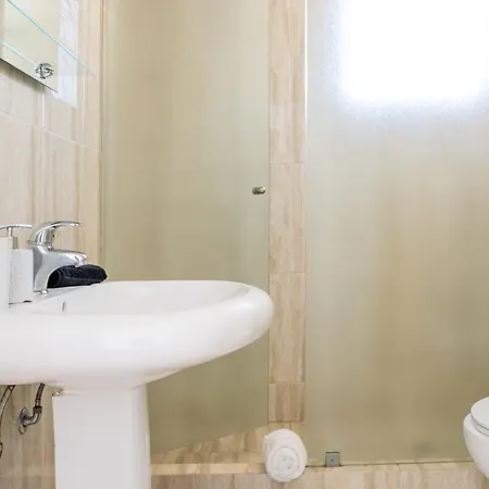 Luxe Penthouse, Bbq, Hot Spa, Games, Ocean View - By Seareen דירה אלבופיירה