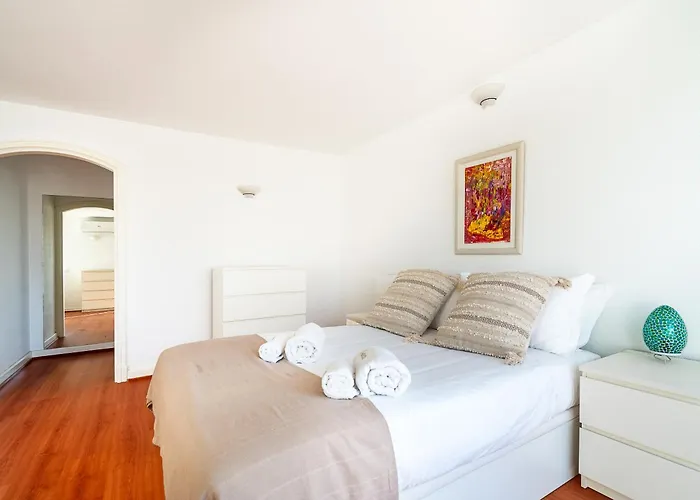 Luxe Penthouse, Bbq, Hot Spa, Games, Ocean View - By Seareen Albufeira