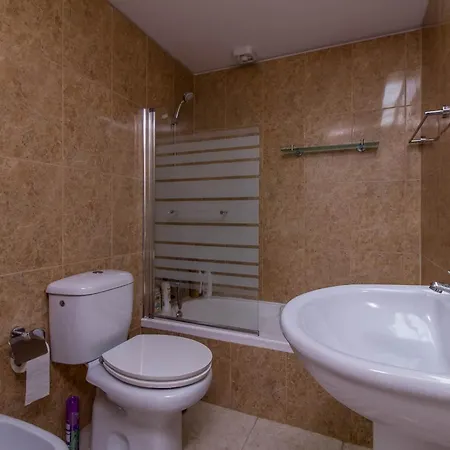 Apartment Luxe Penthouse, Bbq, Jacuzzi, Games, Ocean View, Oura 2-min Walk - By Seareen