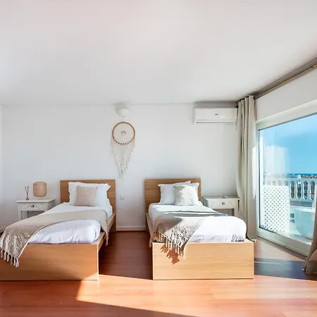 Luxe Penthouse, Bbq, Jacuzzi, Games, Ocean View, Oura 2-min Walk - By Seareen Apartment Albufeira