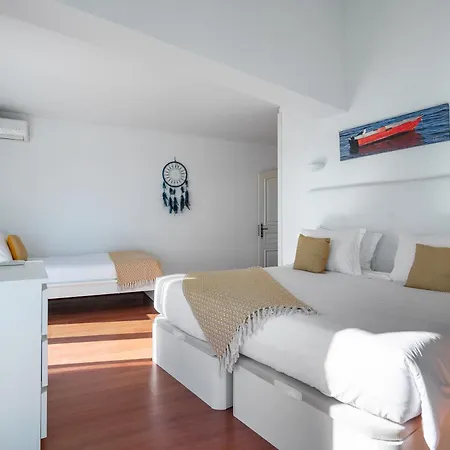 Apartment Luxe Penthouse, Bbq, Jacuzzi, Games, Ocean View, Oura 2-min Walk - By Seareen *