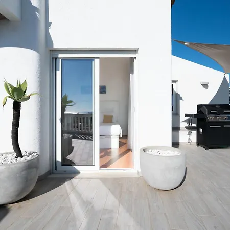 Luxe Penthouse, Bbq, Jacuzzi, Games, Ocean View, Oura 2-min Walk - By Seareen Apartment Albufeira