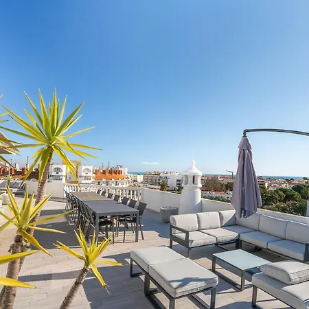 Apartment Luxe Penthouse, Bbq, Jacuzzi, Games, Ocean View, Oura 2-min Walk - By Seareen Albufeira
