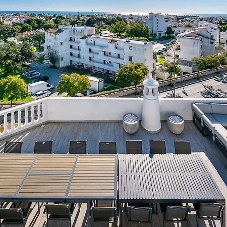 Luxe Penthouse, Bbq, Jacuzzi, Games, Ocean View, Oura 2-min Walk - By Seareen * Albufeira